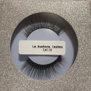 La buchona lashes (lalis)